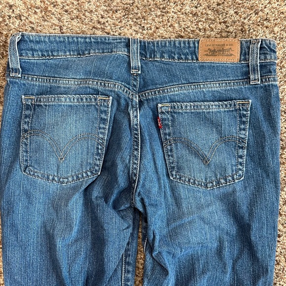 Levi’s Mid-rise Skinny Denim Jeans - Picture 4 of 8